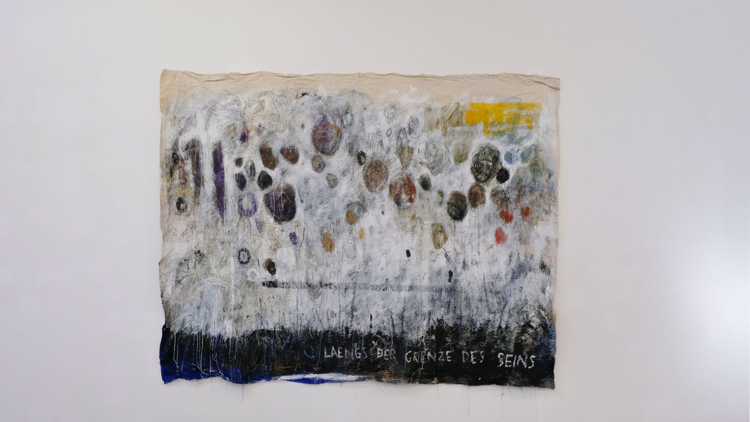 Ausstellungsraeume mit Bildern von Jakob Kirchmayr